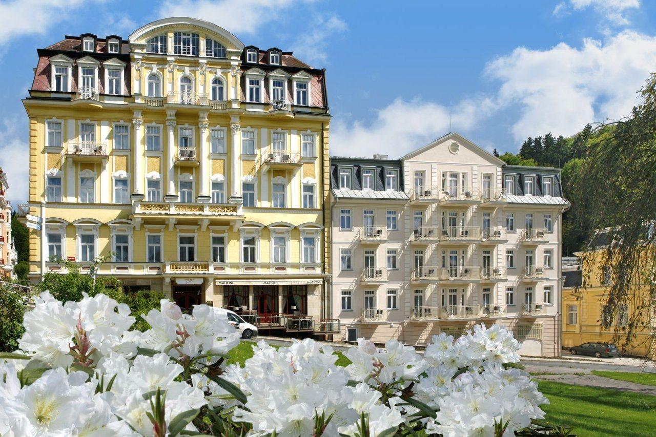 Ensana Hvezda - Imperial - Neapol Hotel มาเรียอานซเกลาซนี ภายนอก รูปภาพ